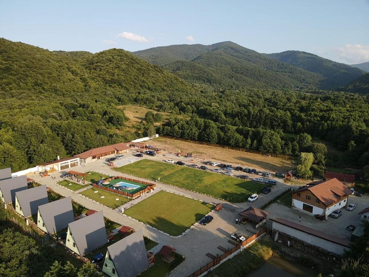 Hotel Doka Valea Sebesului A-Frame Exterior foto